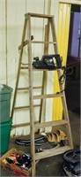 6 FOOT WOODEN STEP LADDER ONLY