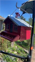 RED BIRD HOUSE