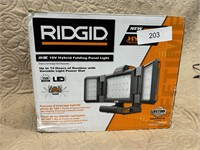 Ridgid 18v hybrid folding panel light