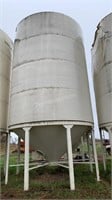 4000bu Hopper-Bottom Grain Bin w/ Skid* (Off Site)