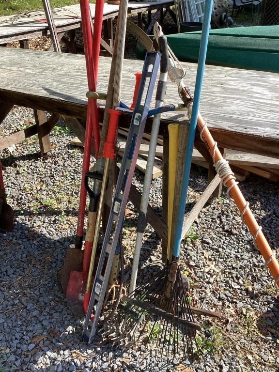 Assorted Yard and Construction Tools***