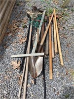 Assorted yard and construction tools******