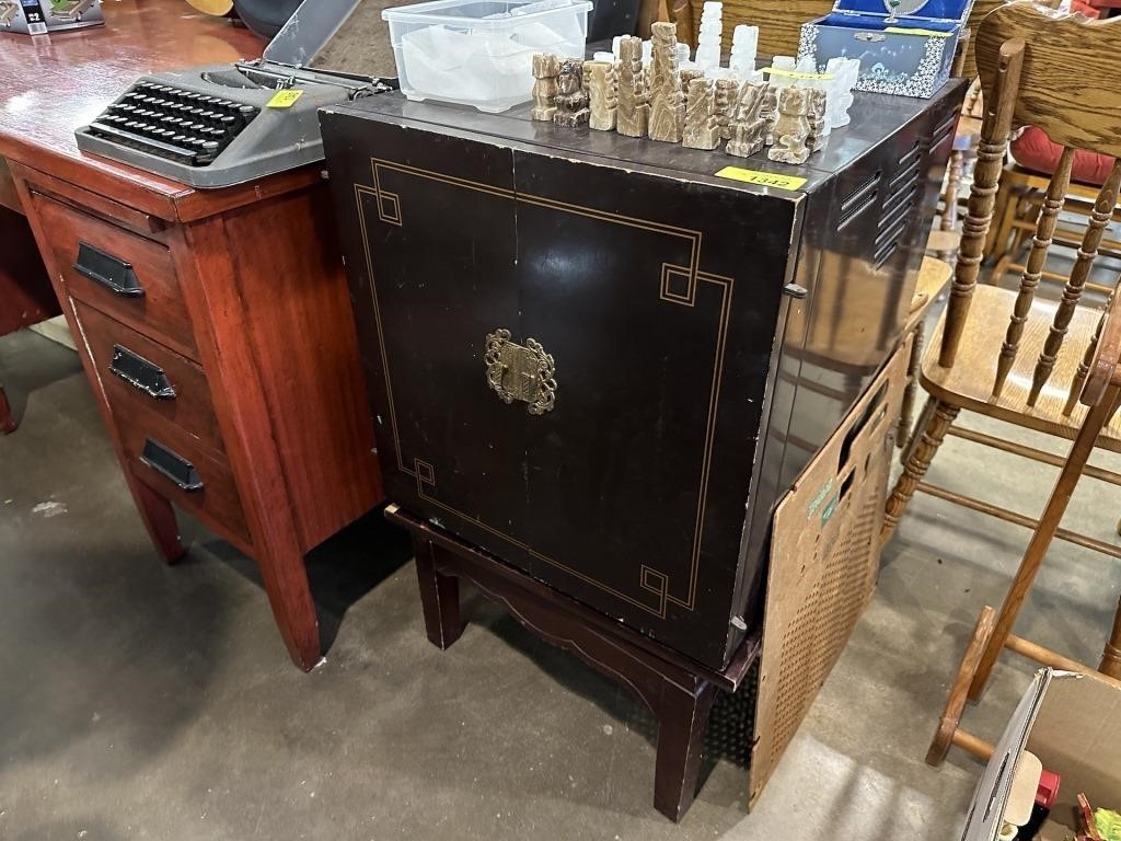 VTG DUMONT TELEVISION IN CHINESE CABINET
