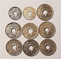 9 pièces de monnaie