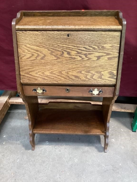 Vintage oak pulldown desk