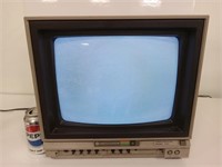 Télévision Commodore Model 1701