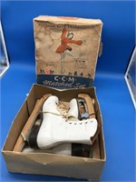 Size 8 Vintage Ice Skates in Original Box