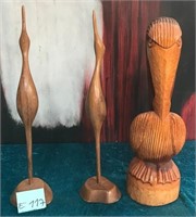 11 - LOT OF 3 CARVED WOOD BIRDS (E117)
