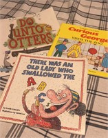 C11) kids books used but no big issues