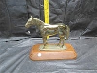 1984 American Quarter Horse Association Trophy