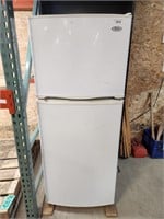 UH Whirlpool Compact Refrigerator 24x24x60" Freeze