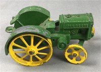 John Deere metal tractor model