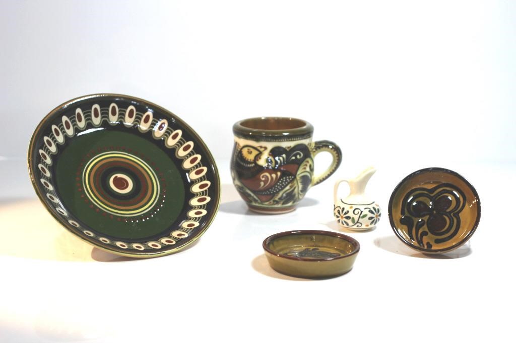 4 PCS OF HAND PAINTED POTTERY
