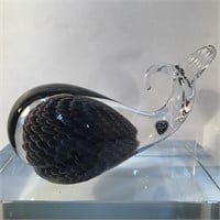 WHALE GLASS PAPERWEIGHT