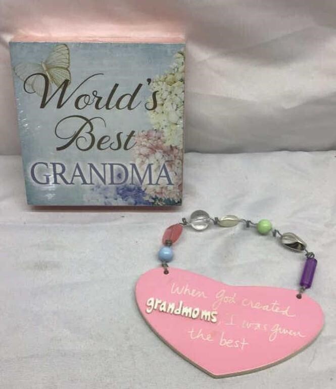 F4) 2 CUTE SIGNS FOR GRANDMA FOR MOTHERS DAY,