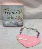 F4) 2 CUTE SIGNS FOR GRANDMA FOR MOTHERS DAY,