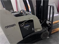 Crown electric forklift RC series