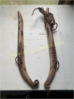 Antique Horse Collar Harness Yoke Hames