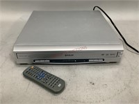 Accurian 5 DVD/CD Changer with Remote