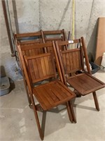 4 WOODEN FOLDING CHAIRS