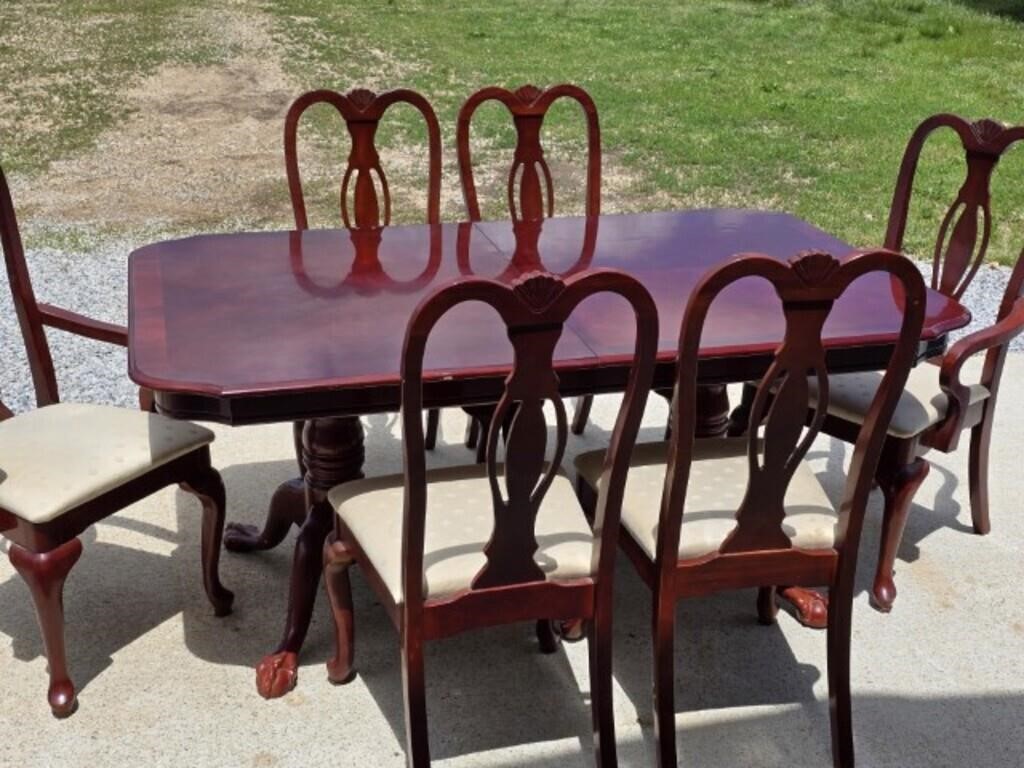 Modern Dining Table & Six Chairs Two Leaves