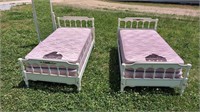 2 Mid-Century Twin Thomasville -Dixie Bed Frames