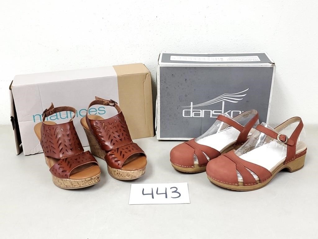 Women's Dansko & Maurices Sandals - Size 9