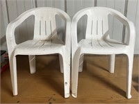 USLeisure Children's Plastic Chairs