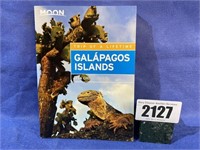 PB Book, Galapagos Islands By Lisa Cho