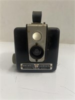 Vintage Kodak Brownie Hawkeye Flash Camera