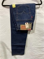 Levi’s Men’s 505 Regular Jeans 32x30