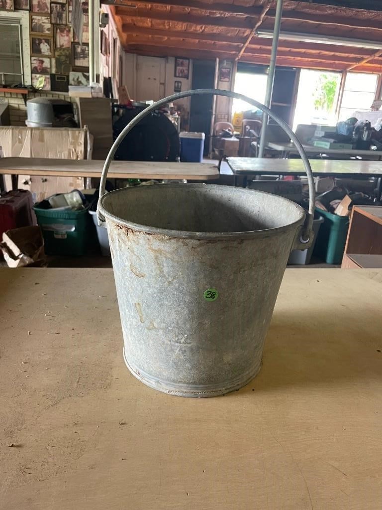 Heavy galvanized bucket