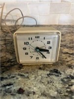 Vintage General electric clock working