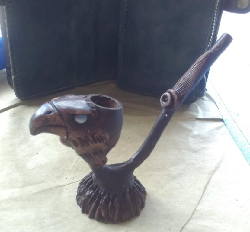 VERY COOL BIRD PIPE ALL WOOD ONE OF A KIND