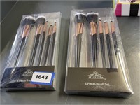 2 sets of makeup brushes