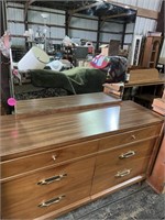 Matching Triple Dresser w/ Mirror and Night Stand