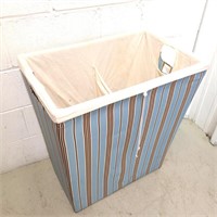 Laundry basket striped two compartments