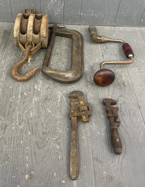 Vintage Hand Tools / Pulley