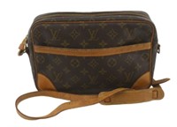 Louis Vuitton Monogram Trocadero Shoulder Bag PM