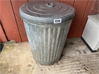 Galv Garbage Can w/Lid