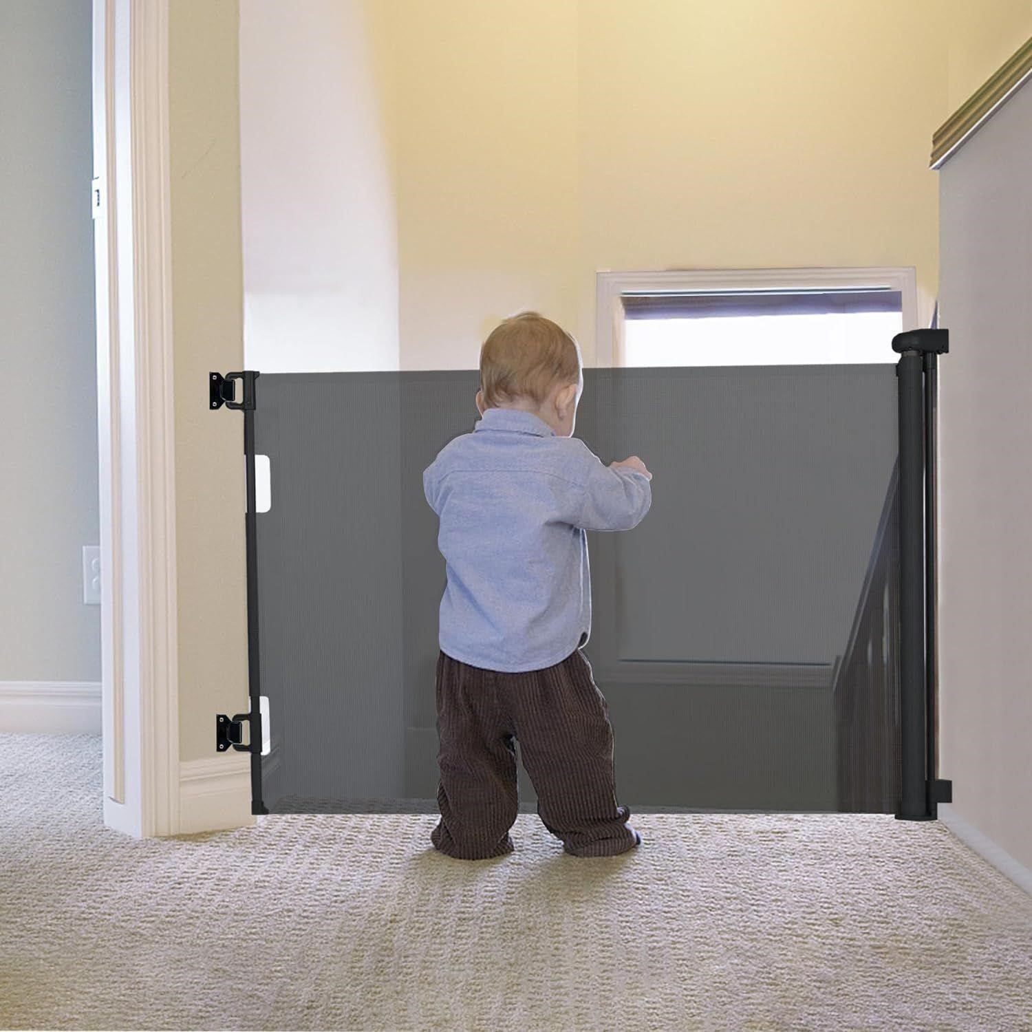 Retractable Baby Gate Extends to 55'' Wide 35''