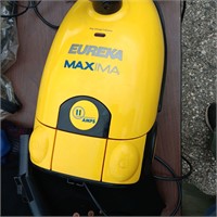 Eureka MaxIma Vacuum Cleaner