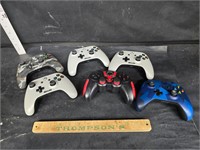 6 xbox controllers