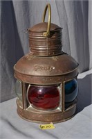 10B: Port-starboard oil lamp