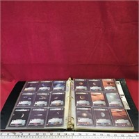 15-Page Binder Of Star Trek DS9 Trading Cards