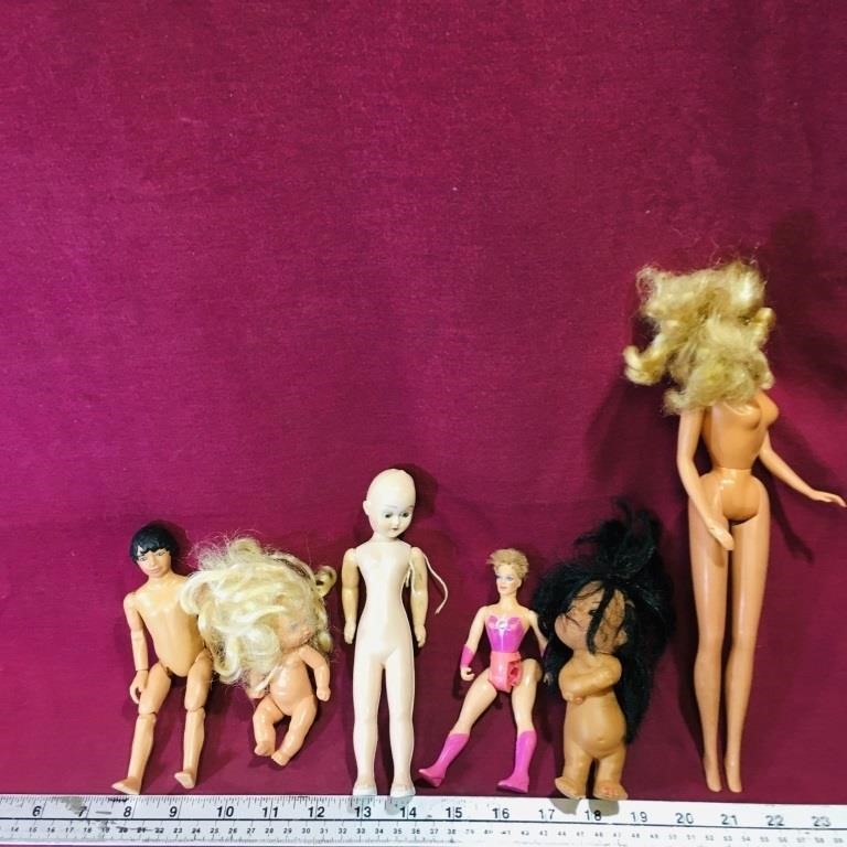 Lot Of Assorted Dolls (Vintage)