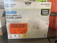 Commercial Electric Multi-Lumen LED Flood Light