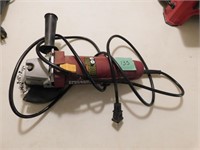Chicago Electric Grinder with Chainsaw Blade