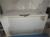 FREEZER - UNTESTED - PICK UP ONLY