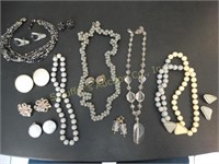 5 Necklaces & 8 pr clip earrings, Les Bernard,
